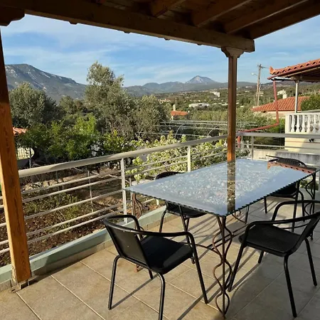 Korina Semesterbostad